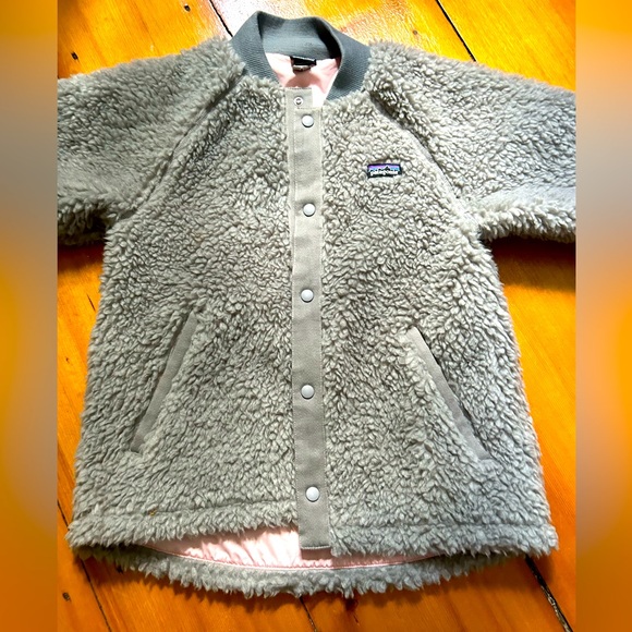 Nearly new Patagonia girls shearling reversible bomber jacket .  M/10 ECU - Picture 1 of 6